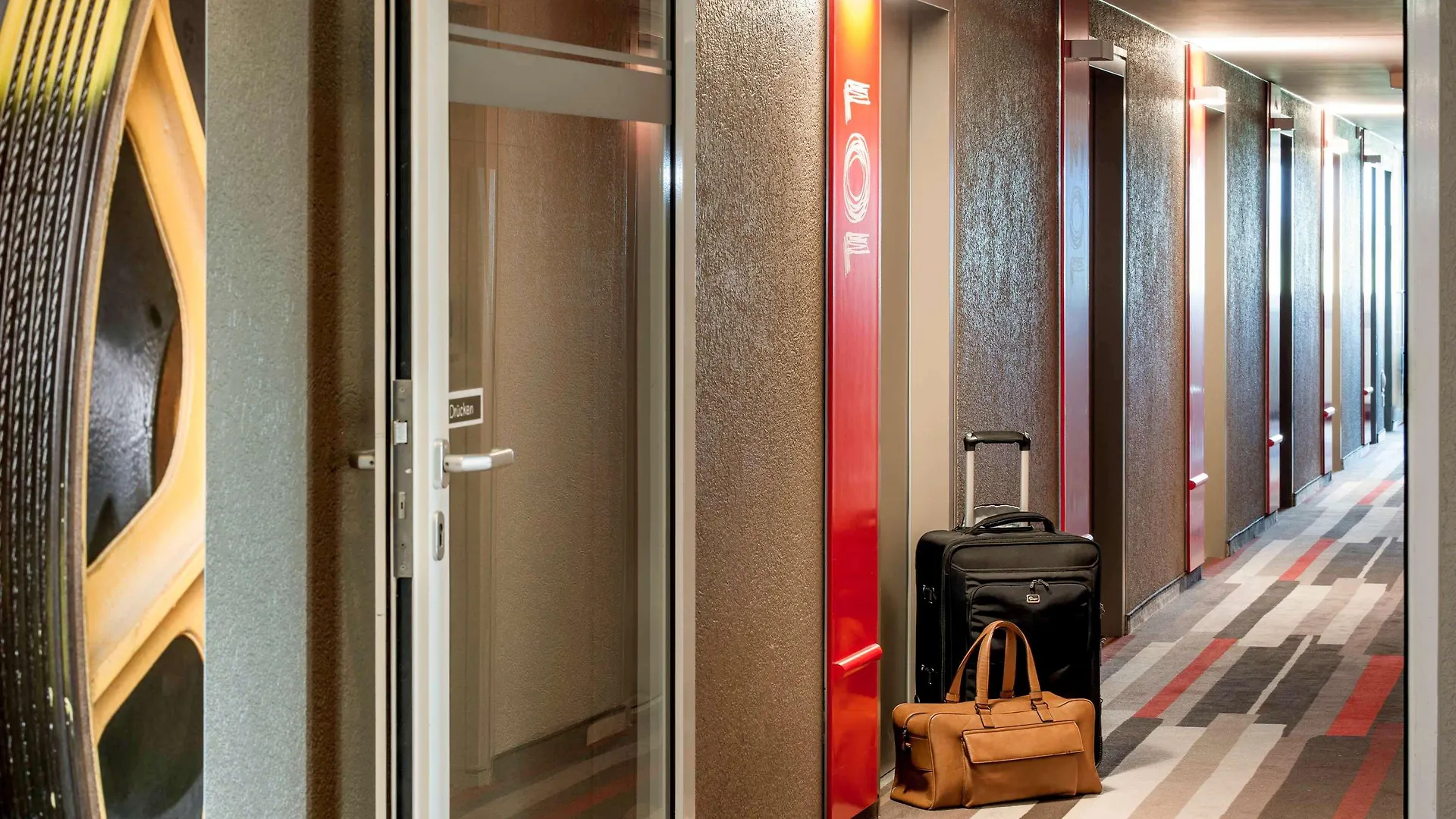 ***  פלדקירכן Ibis Hotel Muenchen Messe גרמניה