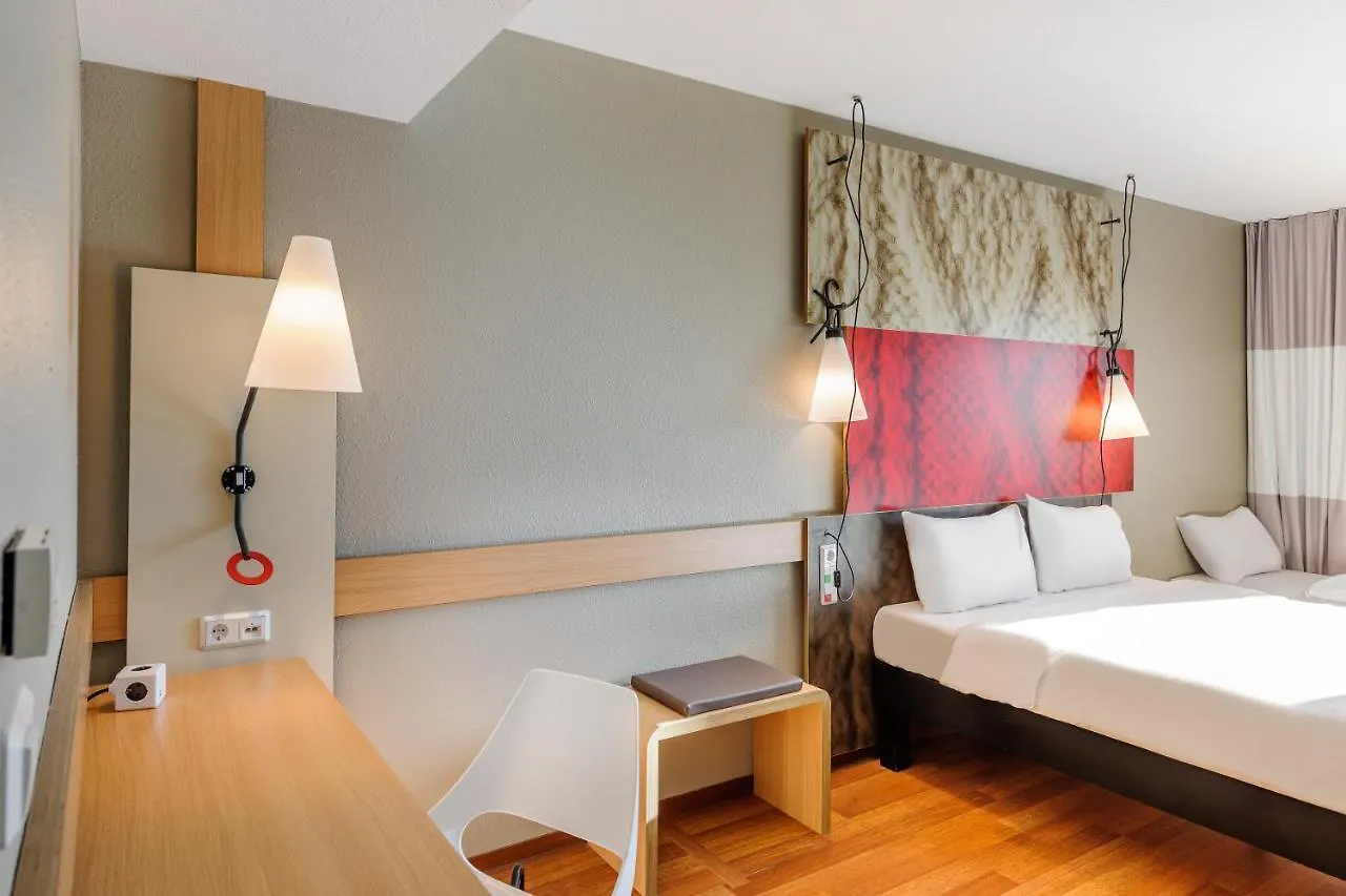 פלדקירכן Ibis Hotel Muenchen Messe 3*,